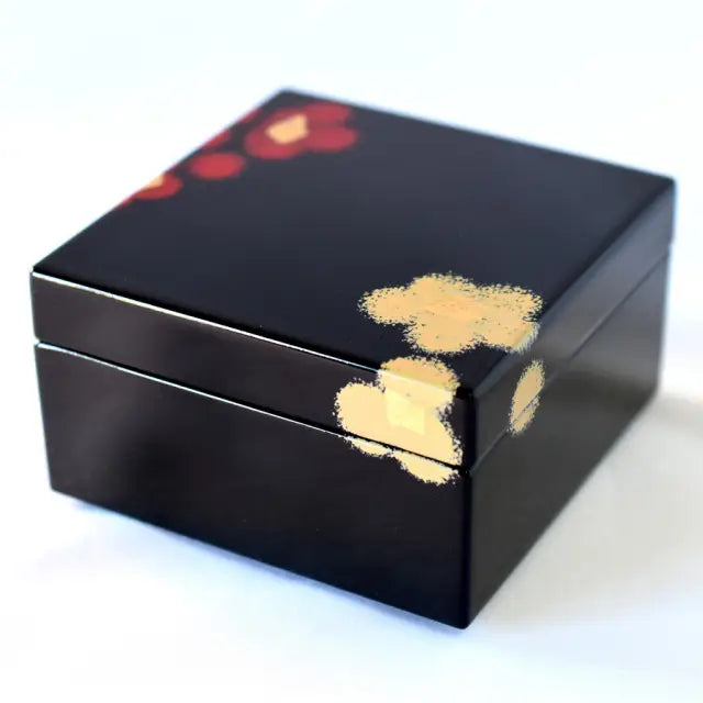 Small square box, red and white flower | Jewelry Cases