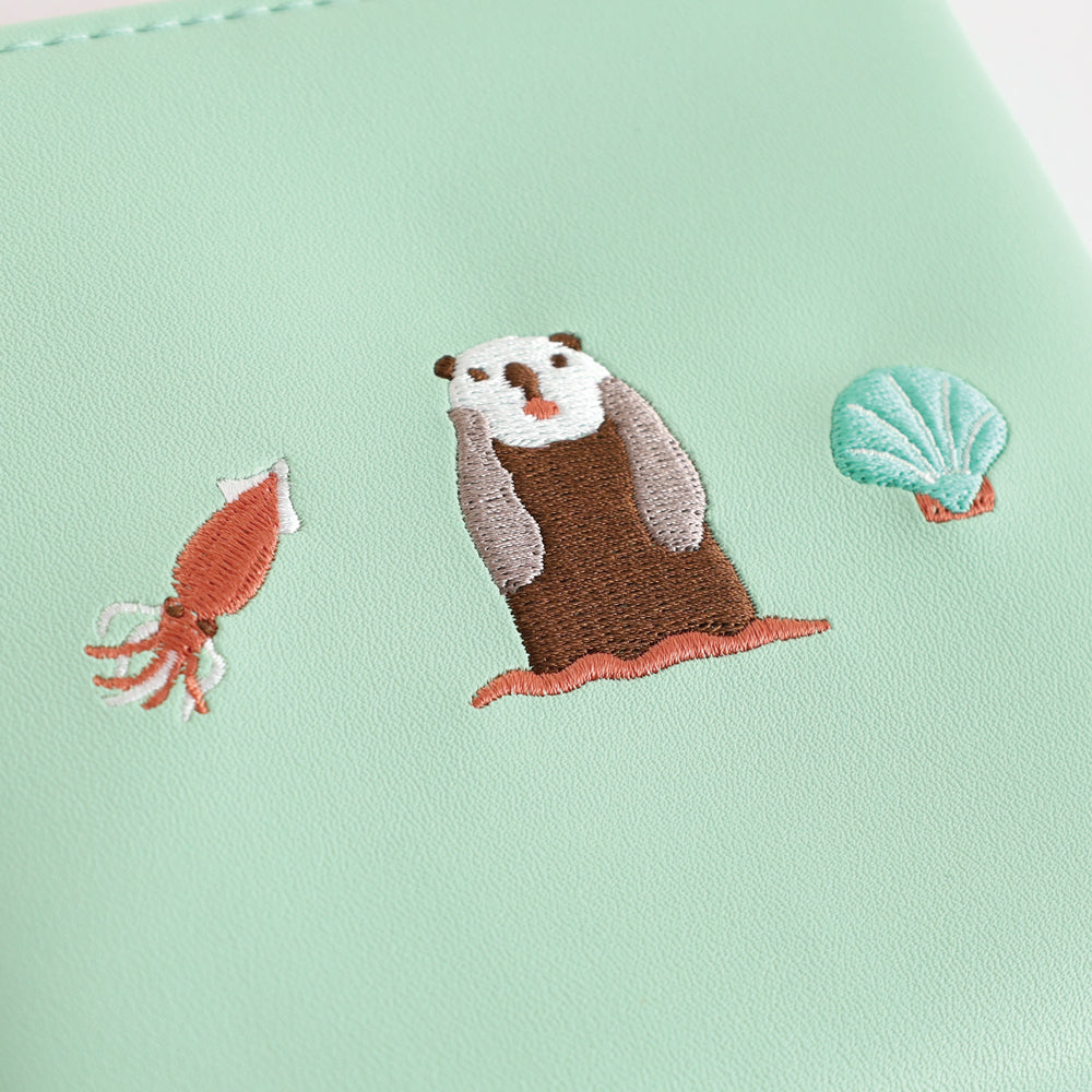Animal Department Store Mini Flat Pouch