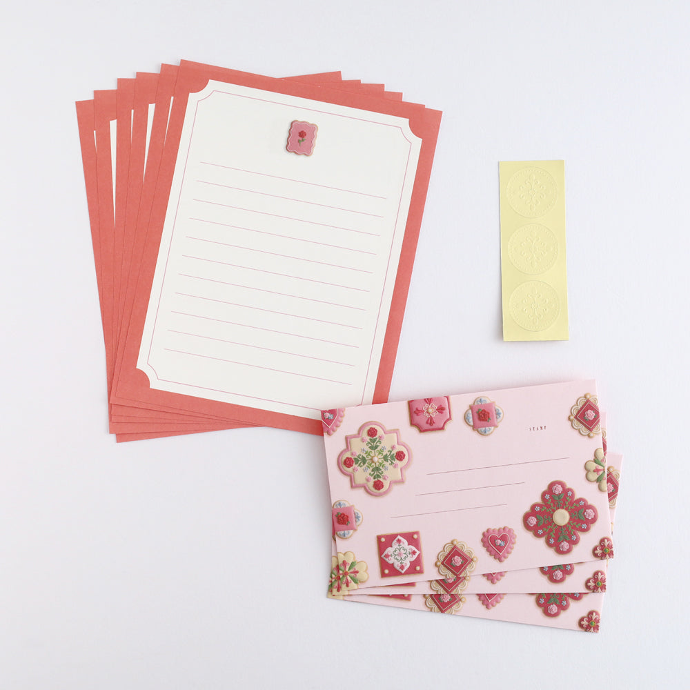 KUNIKA Letter Set