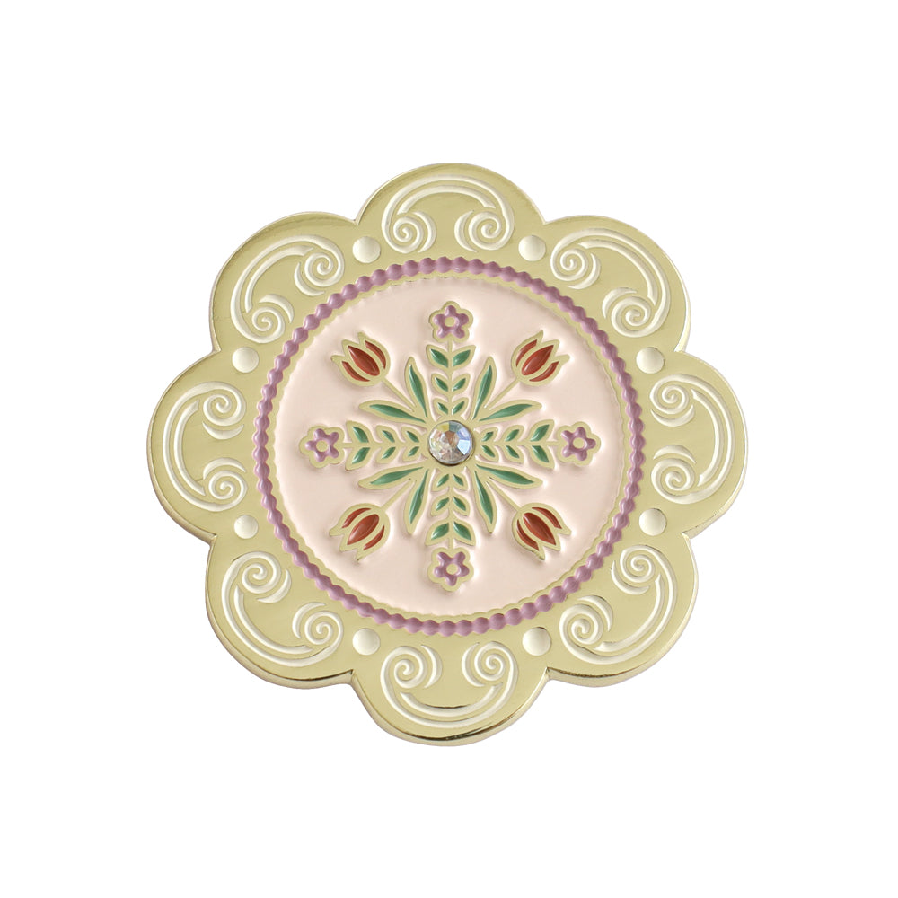KUNIKA PIN BADGE
