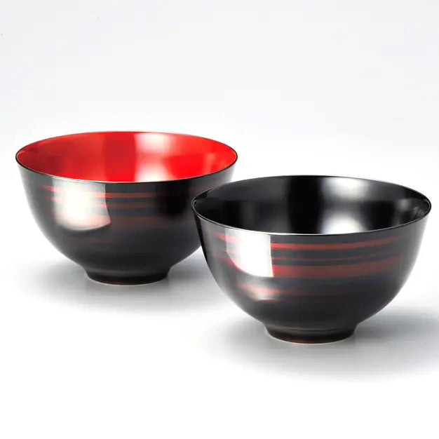 Pair of large bowls, sandalwood, Saiha, lacquered YAS-5