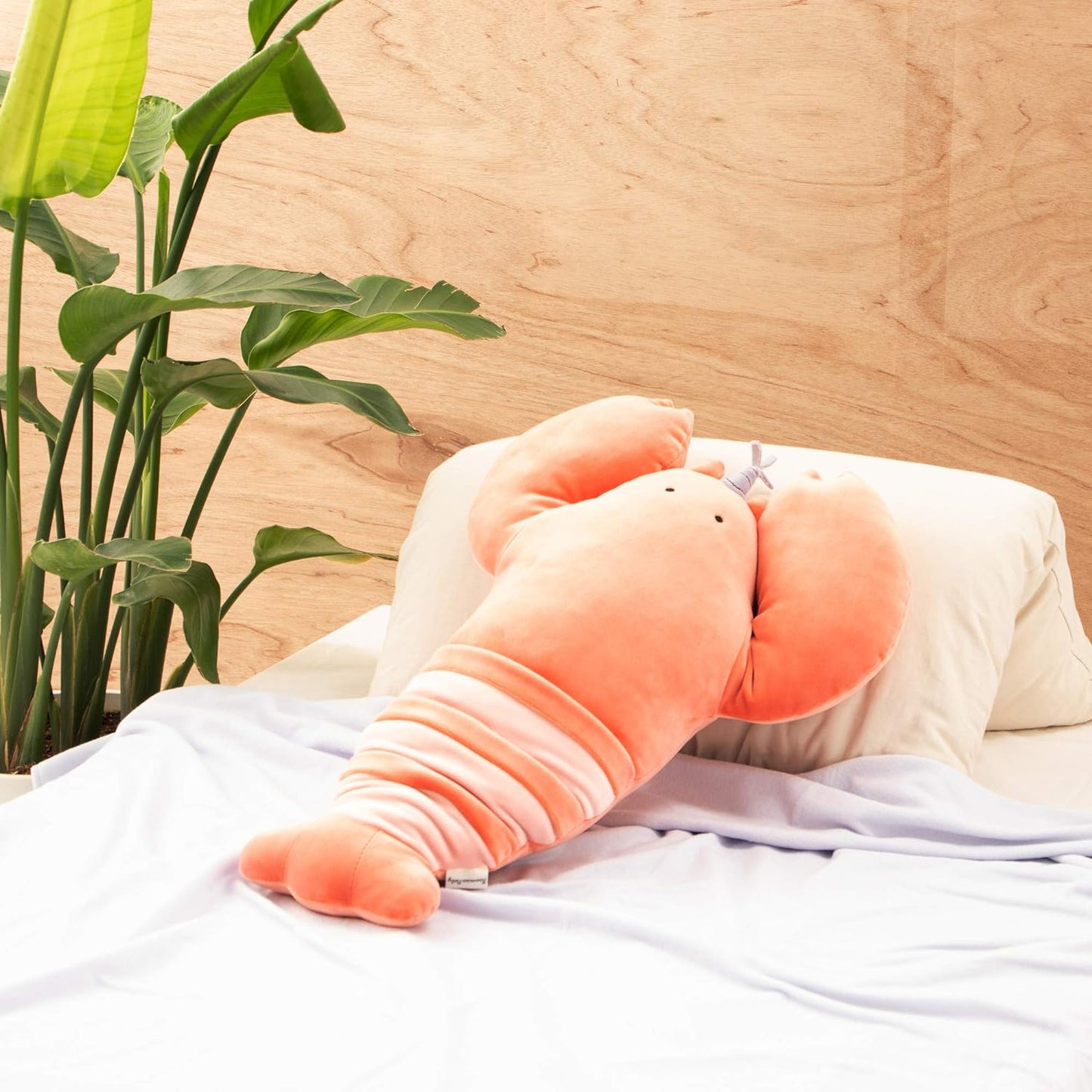 LIV HEART ROOMIES PARTY Hug Pillow 58926-21