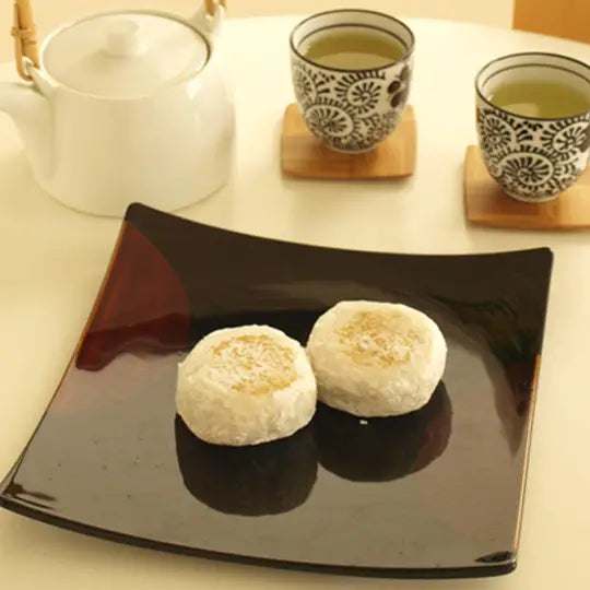 Yayoi Plates Sun and Moon Sandalwood Lacquered Square Plates