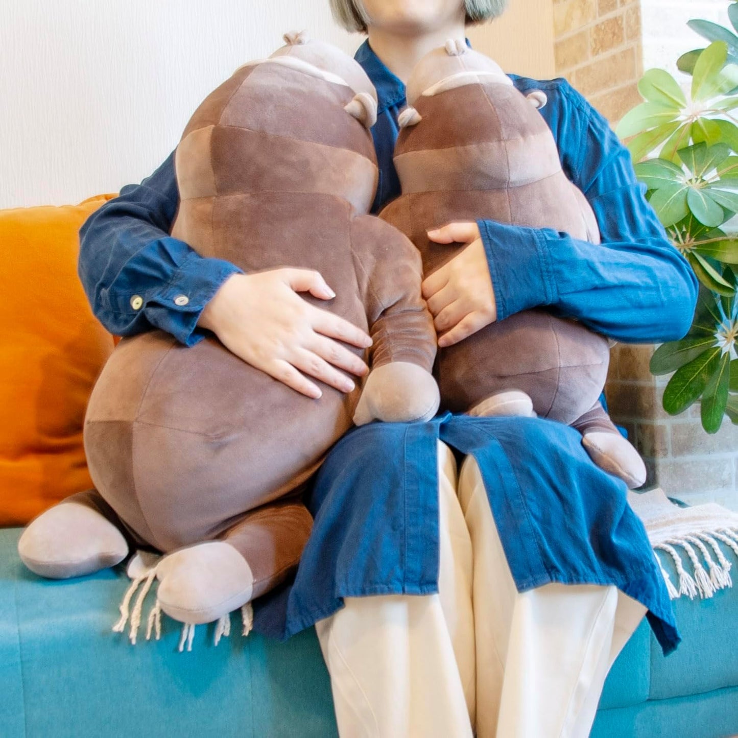 LIV HEART Nemu Nemu Animals body pillow M Gorilla 48908-92