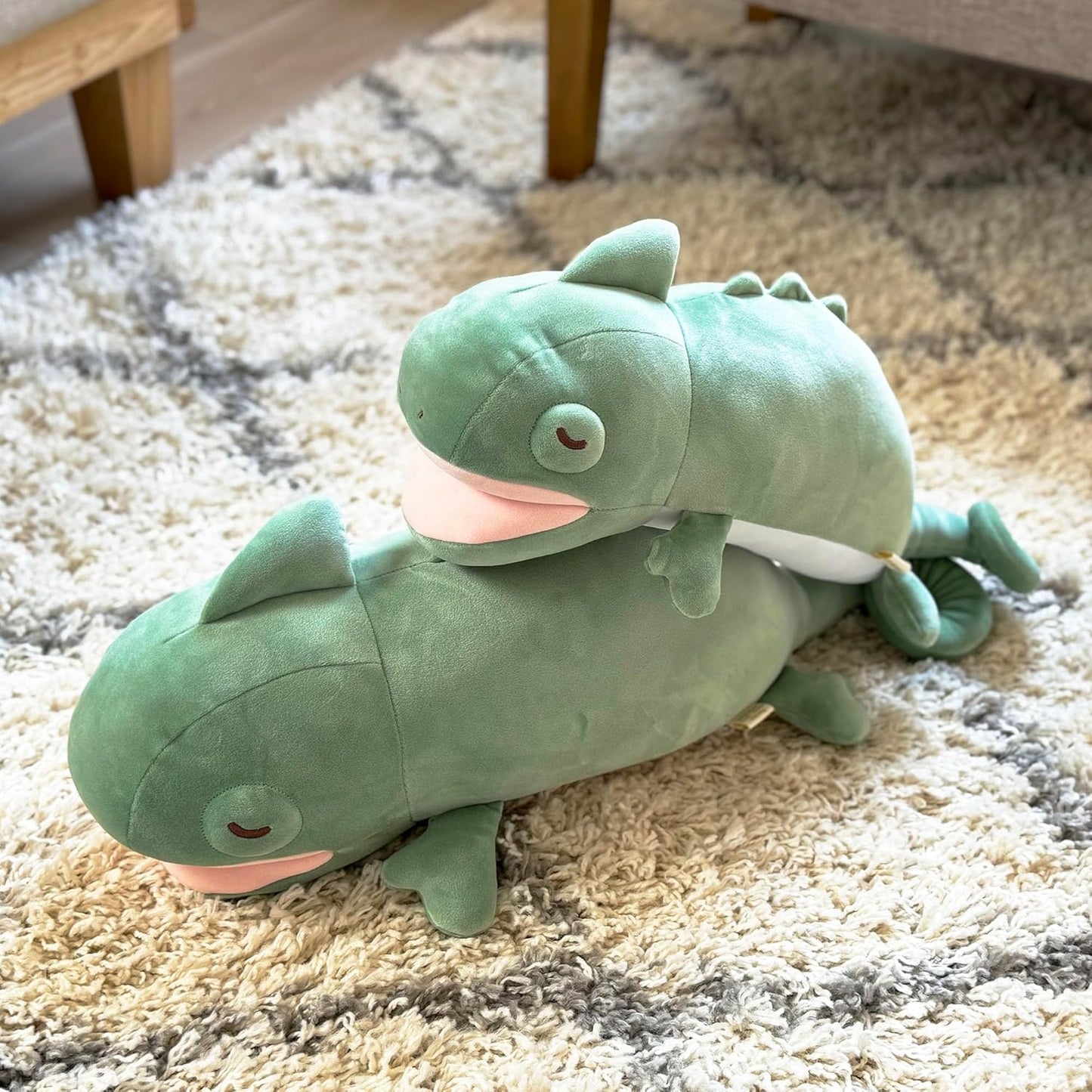 LIV HEART Premium Nemu Nemu 24131-54 Cool Body Pillow Medium Chameleon