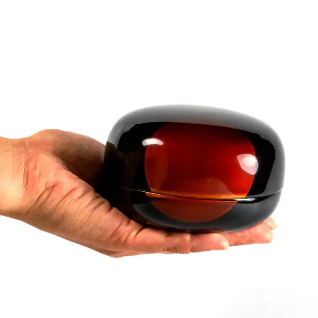 Bonbonniere Sun and Moon Sandalwood Lacquer Candy Box