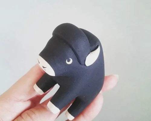 T-lab polepole animal Bison