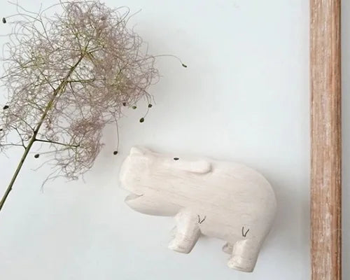 T-lab polepole animal Hippopotamus