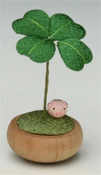 Copy of Yurayura clover Pig