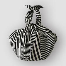 kyoohoo Chirimen Furoshiki Konomi Stripe black