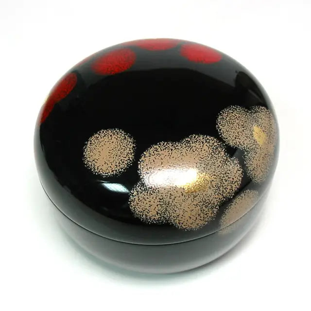 Bonbonniere Red and white lacquered candy box