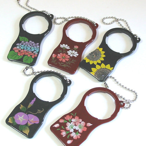 Cap opener flower lacquer