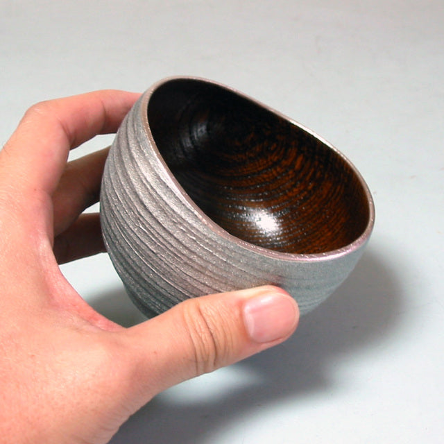 Yuragi Bowl Ginsami Small Wooden Lacquer Small Bowl Sake Cup