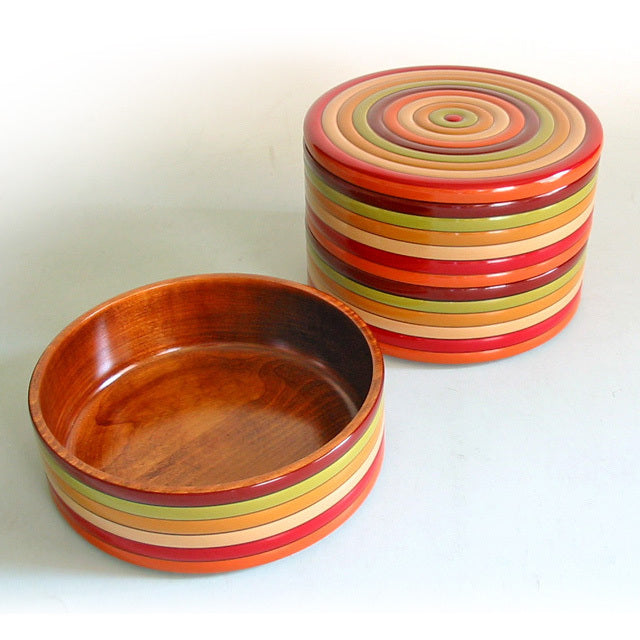 Round three-tiered bento box with spinning top pattern, wooden, lacquered bento box