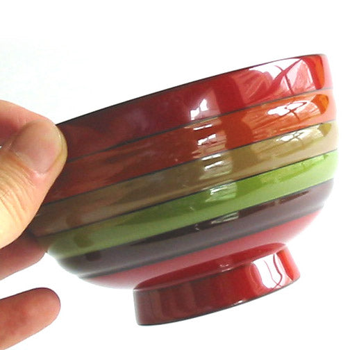 Pair of wooden bowls with spinning top pattern, lacquered wood, wooden bowls and miso soup bowls