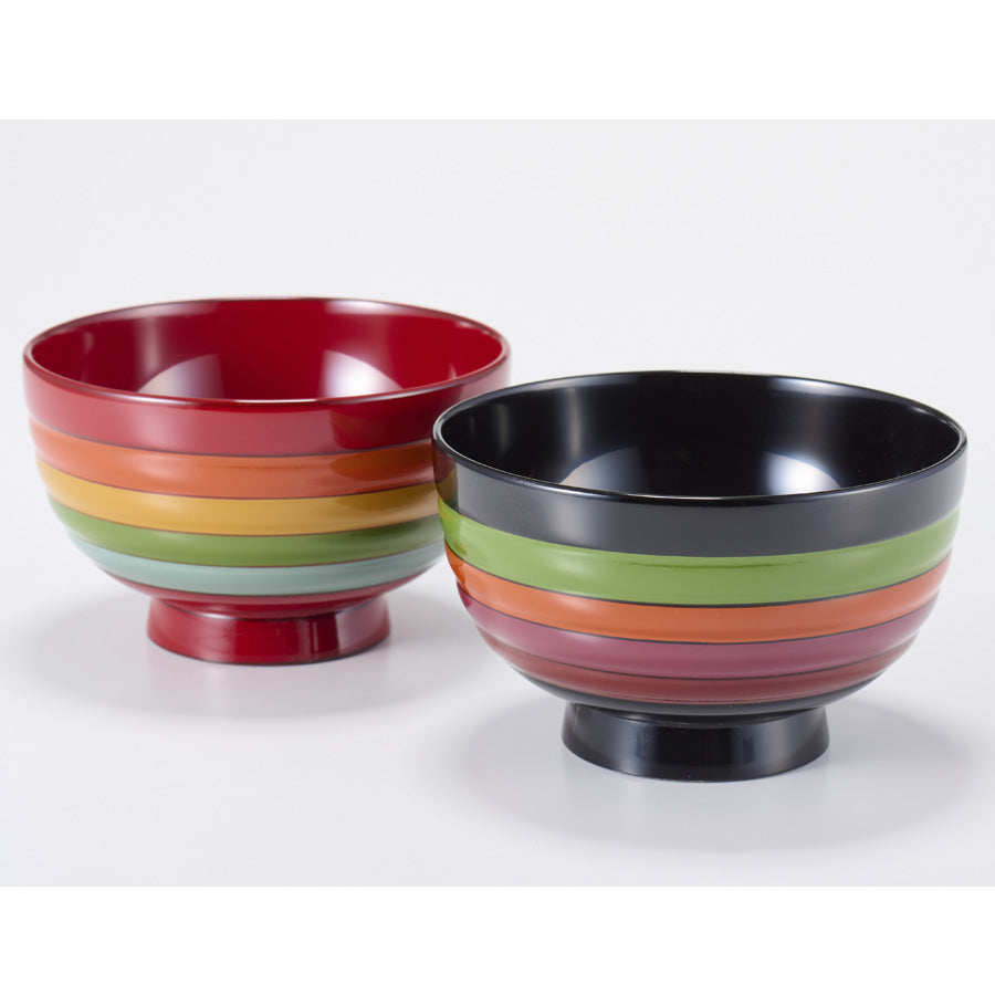 Pair of wooden bowls with spinning top pattern, lacquered wood, wooden bowls and miso soup bowls