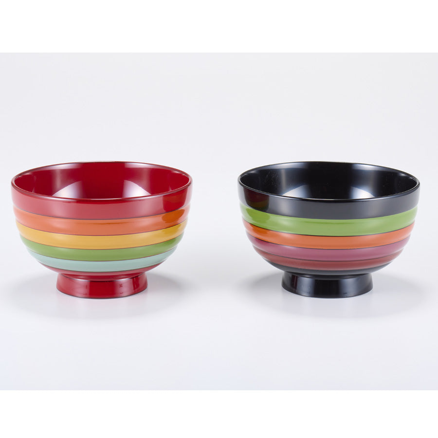 Pair of wooden bowls with spinning top pattern, lacquered wood, wooden bowls and miso soup bowls