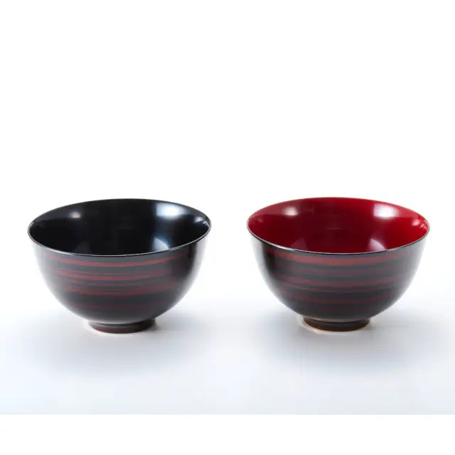 Pair of large bowls, sandalwood, Saiha, lacquered YAS-5
