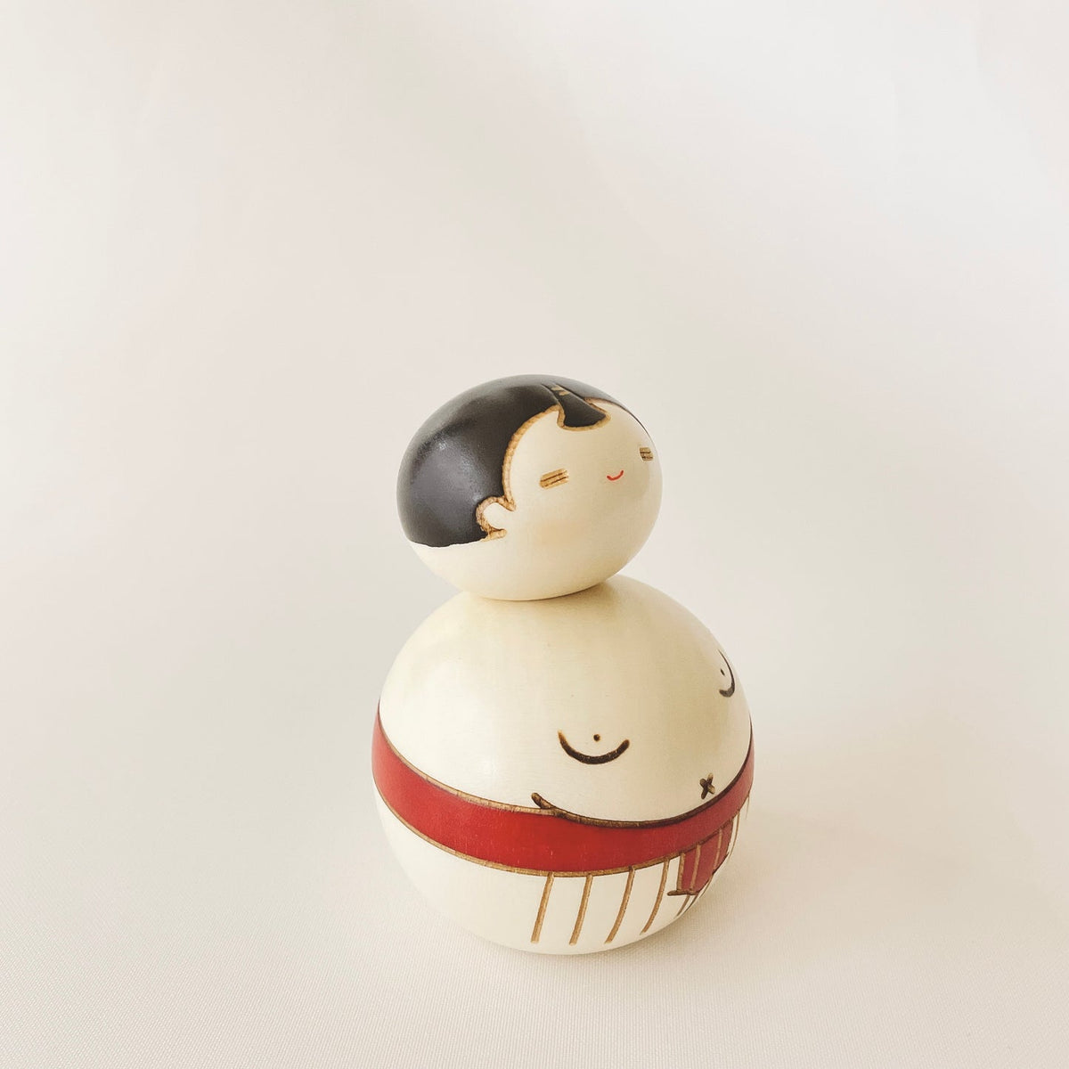 Sumo wrestler (red)