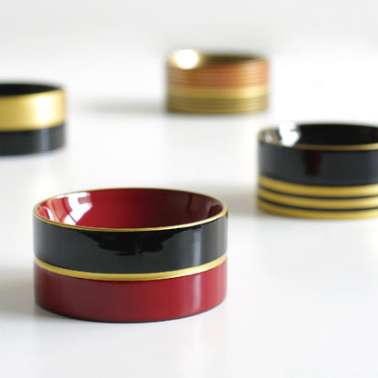 Umbrella, wooden lacquered sake cups, sake vessels, cups, sake cups, lacquerware
