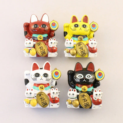 Magnet Lucky Cat White