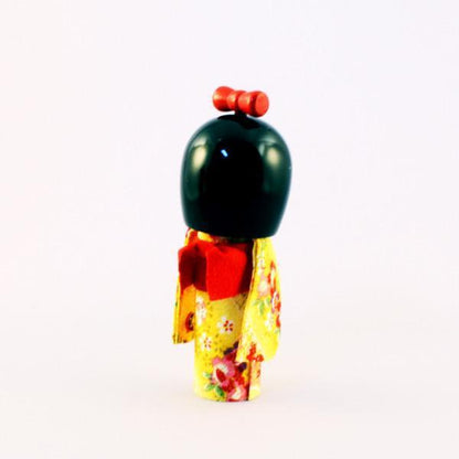 Kyoohoo Japanese Kokeshi Doll osumashi Yellow (K12-4302Y)