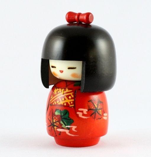 Kokeshi Doll Shinka (k12-3816)